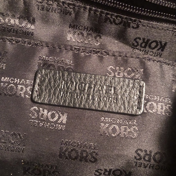 Black Leather Satchel - Picture 6 of 11